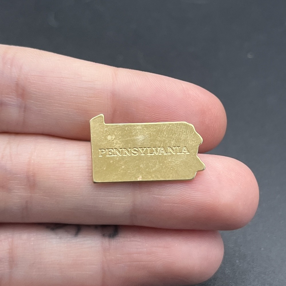 State Of Pennsylvania Outline Gold Tone Lapel Hat Pin